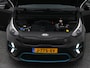 Kia Niro EV e-Niro DynamicLine 64 kWh | CAMERA | ADAPTIVE | KEYLESS | STOEL- EN STUURVERW.