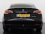 Tesla Model 3 Long Range AWD 75kWh Trekhaak Lmv 18" AutoPilot FSD Leder Panoramadak Adaptive-Cruise Camera's Elektr.-Stuur+Stoelen+Spiegels+Geheugen+Easy-Entry+Verwarmde stoelen Park assistent Pdc WIFI Lane-Assist Speed-Assist Navi LED Comfortstoelen ACC DAB Voorverwarmen interieur via App Keyless One-Pedal-Drive 4WD 1.000KG Trekgewicht Origineel Nederlandse Auto Fabrieksgarantie op Batterij en Motor tot 192.000km/18-11-2027