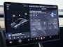 Tesla Model 3 Long Range AWD 75kWh Trekhaak Lmv 18" AutoPilot FSD Leder Panoramadak Adaptive-Cruise Camera's Elektr.-Stuur+Stoelen+Spiegels+Geheugen+Easy-Entry+Verwarmde stoelen Park assistent Pdc WIFI Lane-Assist Speed-Assist Navi LED Comfortstoelen ACC DAB Voorverwarmen interieur via App Keyless One-Pedal-Drive 4WD 1.000KG Trekgewicht Origineel Nederlandse Auto Fabrieksgarantie op Batterij en Motor tot 192.000km/18-11-2027