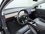 Tesla Model 3 Long Range AWD 75kWh Trekhaak Lmv 18" AutoPilot FSD Leder Panoramadak Adaptive-Cruise Camera's Elektr.-Stuur+Stoelen+Spiegels+Geheugen+Easy-Entry+Verwarmde stoelen Park assistent Pdc WIFI Lane-Assist Speed-Assist Navi LED Comfortstoelen ACC DAB Voorverwarmen interieur via App Keyless One-Pedal-Drive 4WD 1.000KG Trekgewicht Origineel Nederlandse Auto Fabrieksgarantie op Batterij en Motor tot 192.000km/18-11-2027