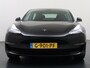 Tesla Model 3 Long Range AWD 75kWh Trekhaak Lmv 18" AutoPilot FSD Leder Panoramadak Adaptive-Cruise Camera's Elektr.-Stuur+Stoelen+Spiegels+Geheugen+Easy-Entry+Verwarmde stoelen Park assistent Pdc WIFI Lane-Assist Speed-Assist Navi LED Comfortstoelen ACC DAB Voorverwarmen interieur via App Keyless One-Pedal-Drive 4WD 1.000KG Trekgewicht Origineel Nederlandse Auto Fabrieksgarantie op Batterij en Motor tot 192.000km/18-11-2027