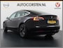 Tesla Model 3 Long Range AWD 75kWh Trekhaak Lmv 18" AutoPilot FSD Leder Panoramadak Adaptive-Cruise Camera's Elektr.-Stuur+Stoelen+Spiegels+Geheugen+Easy-Entry+Verwarmde stoelen Park assistent Pdc WIFI Lane-Assist Speed-Assist Navi LED Comfortstoelen ACC DAB Voorverwarmen interieur via App Keyless One-Pedal-Drive 4WD 1.000KG Trekgewicht Origineel Nederlandse Auto Fabrieksgarantie op Batterij en Motor tot 192.000km/18-11-2027