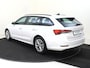 Skoda Octavia Combi 1.4 TSI iV PHEV Business Edition | SoH 100% | Navigatie | Cruise control | Keyless | CarPlay | Parkeersensoren achter | Draadloze telefoonlader | Elektrisch inklapbare buitenspiegels |