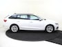 Skoda Octavia Combi 1.4 TSI iV PHEV Business Edition | SoH 100% | Navigatie | Cruise control | Keyless | CarPlay | Parkeersensoren achter | Draadloze telefoonlader | Elektrisch inklapbare buitenspiegels |