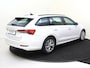 Skoda Octavia Combi 1.4 TSI iV PHEV Business Edition | SoH 100% | Navigatie | Cruise control | Keyless | CarPlay | Parkeersensoren achter | Draadloze telefoonlader | Elektrisch inklapbare buitenspiegels |