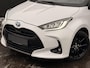 Toyota Yaris 1.5 Hybrid Executive Panoramadak, Dodehoekdetectie, HUD, LMV, LED, Stoelverwarming, Navigatie,