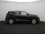 Renault Kadjar TCe 130 Intens | Pack Technology met parkeersensoren en achteruitrijcamera | R-Link navigatie | Dakrails | Lichtmetalen velgen | Metaalkleur |