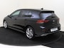 Volkswagen Golf 1.4 eHybrid GTE | Stoel- en stuurwielverwarming | Navigatie | Adaptieve cruise control | 3-zone airco | Sfeerverlichting | LED Plus verlichting | CarPlay |