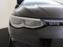 Volkswagen Golf 1.4 eHybrid GTE | Stoel- en stuurwielverwarming | Navigatie | Adaptieve cruise control | 3-zone airco | Sfeerverlichting | LED Plus verlichting | CarPlay |