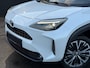 Toyota Yaris Cross 1.5 Hybrid Executive Trekhaak, Dodehoekdetectie, HUD, Stoelverwarming, LMV, LED, Elek. achterklep, Parkeersensoren