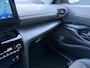 Toyota Yaris Cross 1.5 Hybrid Executive Trekhaak, Dodehoekdetectie, HUD, Stoelverwarming, LMV, LED, Elek. achterklep, Parkeersensoren
