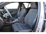 Volvo EX40 252PK Single Motor Extended Range 82 kWh Business Edition / Navigatie / Camera / Stuur & Stoelverwarming / Harman Kardon / Getinte Ramen / LM Velgen /