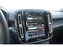 Volvo EX40 252PK Single Motor Extended Range 82 kWh Business Edition / Navigatie / Camera / Stuur & Stoelverwarming / Harman Kardon / Getinte Ramen / LM Velgen /