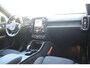 Volvo EX40 252PK Single Motor Extended Range 82 kWh Business Edition / Navigatie / Camera / Stuur & Stoelverwarming / Harman Kardon / Getinte Ramen / LM Velgen /