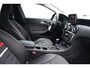 Mercedes-Benz A-klasse 180 Edition Navigatie Style-Licht/zichtpakket Bi-Xenon 18'LMV