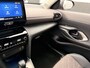 Toyota Yaris Cross 1.5 Hybrid Executive HUD, Dodehoekdetectie, Stoelverwarming, Parkeersensoren, LED, LMV, Navigatie
