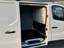 Renault Trafic 2.0 D 130pk L1H1 - Apple/Andr-trekhaak -sensoren voor/achter-camera- all season banden