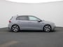 Volkswagen Golf 1.5 TSI R-Line | PANORAMADAK | NAVIGATIE | LED | PARKEERSENSOREN | CARPLAY | STOELVERWARMING |