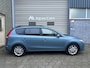 Hyundai i30 CW 1.6i Style Airco / Half leder / Trekhaak / PDC / LMV / APK 01-2027