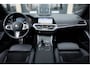 BMW 3-Serie Touring 330i xDrive Aut. | High Executive | M Sportpakket | Laserlight | 19" LM Velgen | Panoramadak | Head-Up | Trekhaak | HIFI | Driving Assistant Professional |