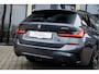 BMW 3-Serie Touring 330i xDrive Aut. | High Executive | M Sportpakket | Laserlight | 19" LM Velgen | Panoramadak | Head-Up | Trekhaak | HIFI | Driving Assistant Professional |
