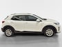 Kia Stonic 1.0 T-GDi MHEV DynamicLine | Cruise Control | Climate Control | Navigatie | Camera | LM Velgen |