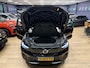 Volvo XC40 Single Motor Extended Range Ultimate 82 kWh |Pano|Half leer|Navi|Harman/Kardon|Zomer en Winterbanden|