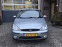 Ford Focus 1.6-16V Futura Apk |Nap |5DR |Leer