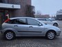 Ford Focus 1.6-16V Futura Apk |Nap |5DR |Leer