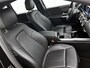 Mercedes-Benz B-klasse 250 e Business Solution Luxury Limited Trekhaak | Ledkoplampen | Sfeerverlichting | Achteruitrijcamera | Stoelverwarming | Spiegelpakket. MB-paasweekend