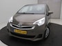 Toyota Verso-S 1.3 VVT-i Aspiration AUTOMAAT / Cruise Control / Navigatie / Achteruitrijcamera / Climate Control / Multi Functioneel Stuurwiel / Dealeronderhouden /