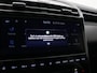 Hyundai Tucson 1.6 T-GDI HEV Comfort AUTOMAAT / Navigatie / NL Auto / Apple CarPlay & Android Auto / 1650KG Trekgewicht / Achteruitrijcamera / 1ste Eigenaar / Climate control / Adaptieve Cruise control / Stoelverwarming / Dealeronderhouden /