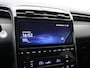Hyundai Tucson 1.6 T-GDI HEV Comfort AUTOMAAT / Navigatie / NL Auto / Apple CarPlay & Android Auto / 1650KG Trekgewicht / Achteruitrijcamera / 1ste Eigenaar / Climate control / Adaptieve Cruise control / Stoelverwarming / Dealeronderhouden /