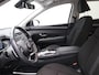 Hyundai Tucson 1.6 T-GDI HEV Comfort AUTOMAAT / Navigatie / NL Auto / Apple CarPlay & Android Auto / 1650KG Trekgewicht / Achteruitrijcamera / 1ste Eigenaar / Climate control / Adaptieve Cruise control / Stoelverwarming / Dealeronderhouden /