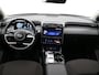 Hyundai Tucson 1.6 T-GDI HEV Comfort AUTOMAAT / Navigatie / NL Auto / Apple CarPlay & Android Auto / 1650KG Trekgewicht / Achteruitrijcamera / 1ste Eigenaar / Climate control / Adaptieve Cruise control / Stoelverwarming / Dealeronderhouden /