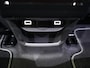 Peugeot E-3008 Launch Edition | Advanced Active Safety Brake met camera en radar (Pack Safety Plus) | Climate Control | Elektrische parkeerrem