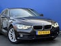 BMW 3-Serie 320i High Executive| Dealer onderh. | M-Stuur | Leder
