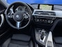 BMW 3-Serie 320i High Executive| Dealer onderh. | M-Stuur | Leder