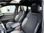 Audi Q4 e-tron 35 2 x S Line/ Panodak/ Trekhaak/ Sfeerverlichting