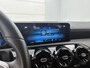 Mercedes-Benz A-klasse 160 Business Solution | Achteruitrijcamera | Stoelverwarming voor | Spiegelpakket | Navigatie. Inclusief 24 maanden MB Certified garantie voor Europa.