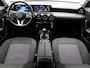 Mercedes-Benz A-klasse 160 Business Solution Ledkoplampen | Achteruitrijcamera | Stoelverwarming voor | Spiegelpakket | Navigatie. Inclusief 24 maanden Mercedes-Benz Certified garantie voor Europa.