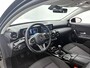 Mercedes-Benz A-klasse 160 Business Solution | Achteruitrijcamera | Stoelverwarming voor | Spiegelpakket | Navigatie. Inclusief 24 maanden MB Certified garantie voor Europa.