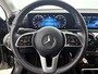 Mercedes-Benz A-klasse 160 Business Solution | Achteruitrijcamera | Stoelverwarming voor | Spiegelpakket | Navigatie. Inclusief 24 maanden MB Certified garantie voor Europa.