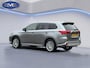 Mitsubishi Outlander 2.4 PHEV Pure+, vele opties, achteruitrijcamera, leder, 18 inch, trekhaak, NL auto met nap