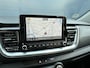 Kia Stonic 1.0 T-GDi 100pk DynamicLine WINTERSALE | Camera | Navigatie | Lane Keep Assist | Climate Control | Apple CarPlay & Android Auto |
