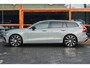 Volvo V60 T6 Hybride AWD Plus Dark | Panoramadak | Harman/Kardon | Stoel + Stuur Verwarmd | Pilot-Assist | Apple CarPlay |