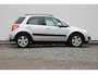 Suzuki SX4 1.6 Exclusive Trekhaak, Keyless, Climate control en Stoelverwarming