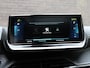 Peugeot e-2008 SUV GT 50kWh 136pk | Accu 94% | Schuif-/Kanteldak | Stoelverwarming