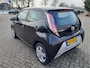 Toyota Aygo 1.0 VVT-i x-play In nederland nieuw geleverde Aygo!
