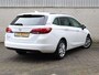 Opel Astra ST 10pk Online Edition | 1ste eigenaar | Climate | Parkeersensoren VOOR + Achter | Navigatie